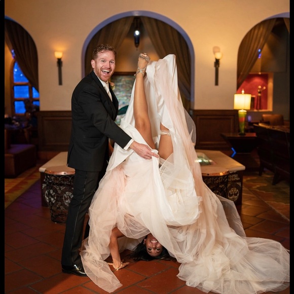 Meet Your Stylist! - Picture 5 of 14